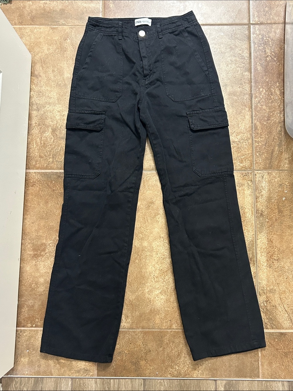Zara Black Women's Straight-Leg Cargo Jeans